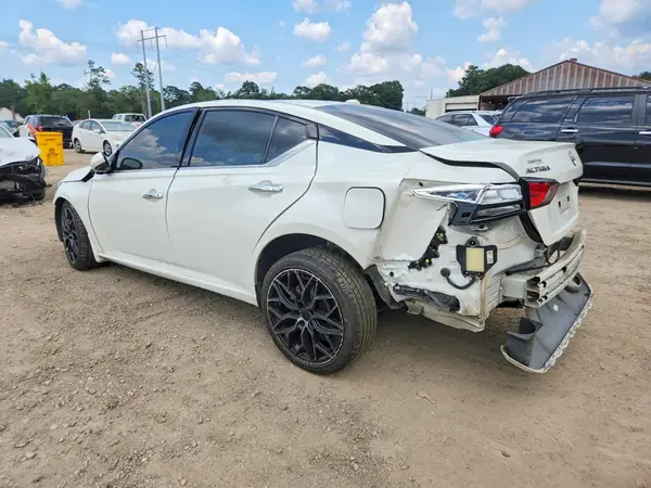 1N4BL4EW7PN323243 2023 NISSAN ALTIMA - Image 2