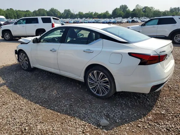 1N4BL4EW7RN411647 2024 NISSAN ALTIMA - Image 2