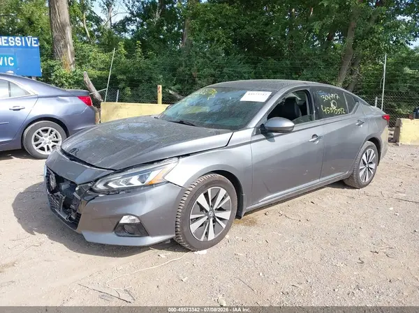 1N4BL4EW8KN304497 2019 NISSAN ALTIMA - Image 2
