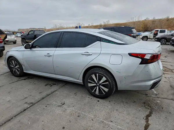 1N4BL4EW8LC236120 2020 NISSAN ALTIMA - Image 2