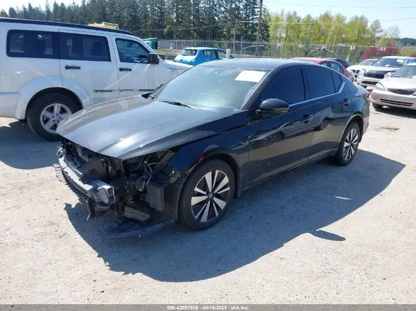 1N4BL4EW8PN418006 2023 NISSAN ALTIMA - Image 2