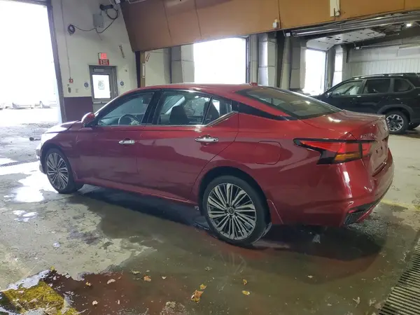 1N4BL4EW8RN308172 2024 NISSAN ALTIMA - Image 2
