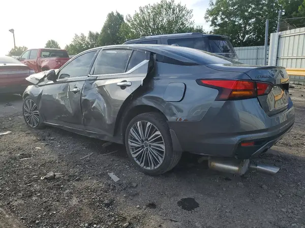 1N4BL4EW8RN315963 2024 NISSAN ALTIMA - Image 2