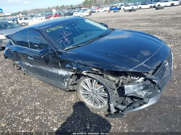 1N4BL4EW8RN419241 2024 NISSAN ALTIMA - Image 1