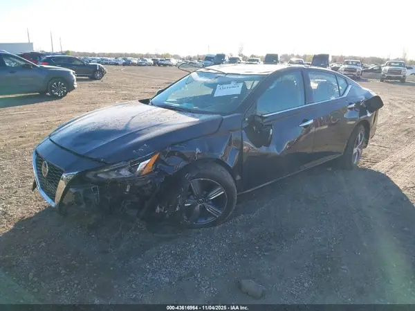 1N4BL4EW9KC259811 2019 NISSAN ALTIMA - Image 2