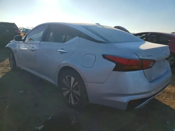 1N4BL4EW9LC137452 2020 NISSAN ALTIMA - Image 2
