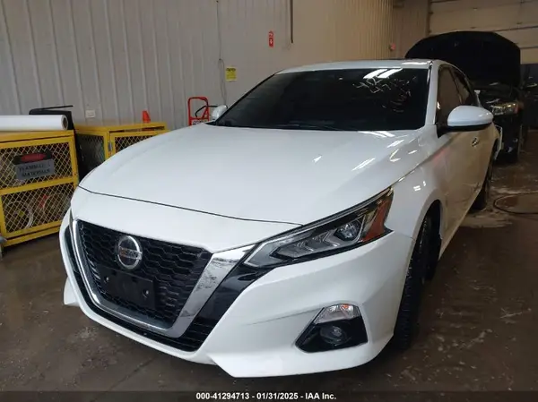 1N4BL4EW9MN335793 2021 NISSAN ALTIMA - Image 2