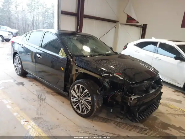 1N4BL4EW9PN385016 2023 NISSAN ALTIMA - Image 1