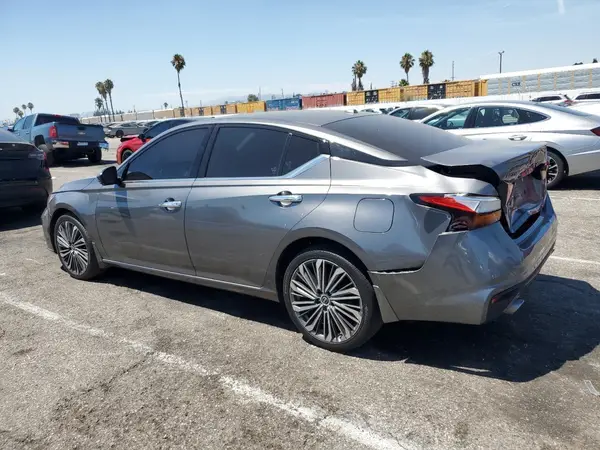 1N4BL4EW9RN317656 2024 NISSAN ALTIMA - Image 2
