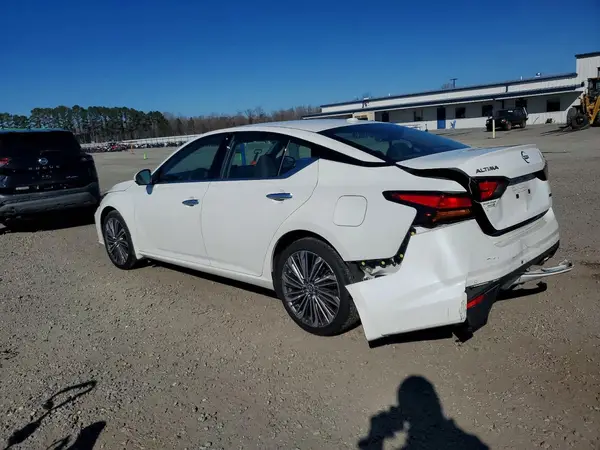 1N4BL4EW9RN343318 2024 NISSAN ALTIMA - Image 2