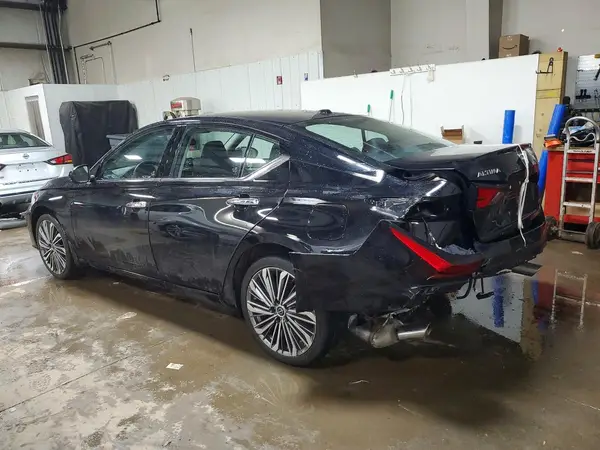 1N4BL4EW9SN308879 2025 NISSAN ALTIMA - Image 2