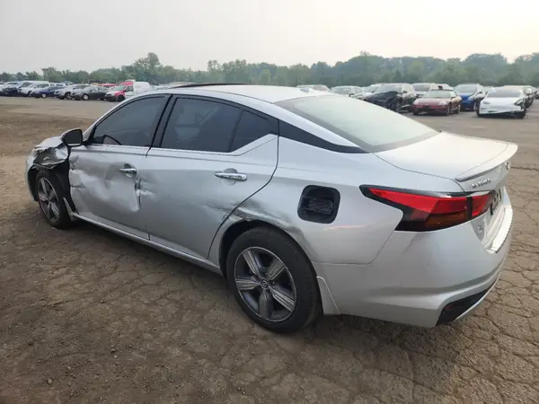 1N4BL4EWXKC246100 2019 NISSAN ALTIMA - Image 2