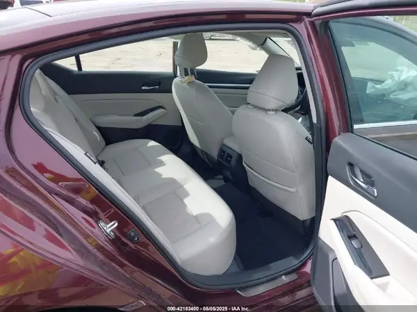 1N4BL4EWXRN304835 2024 NISSAN ALTIMA - Image 8