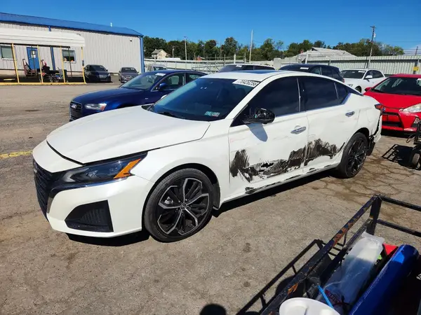1N4BL4EWXRN403364 2024 NISSAN ALTIMA - Image 1