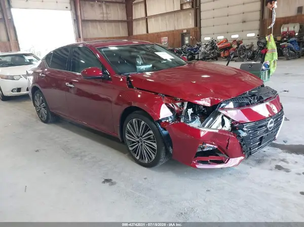 1N4BL4EWXSN330633 2025 NISSAN ALTIMA - Image 1