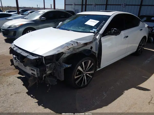1N4BL4FV1KC110606 2019 NISSAN ALTIMA - Image 2