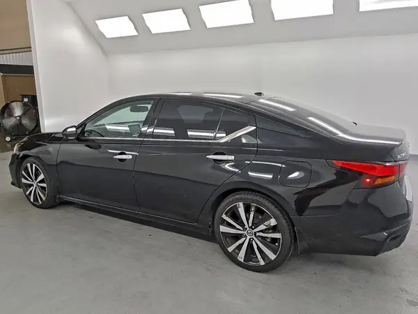 1N4BL4FV1LN303084 2020 NISSAN ALTIMA - Image 2