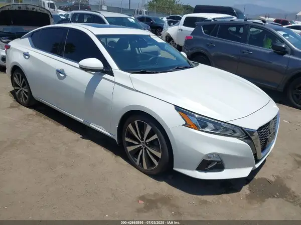 1N4BL4FV2LC140943 2020 NISSAN ALTIMA - Image 1