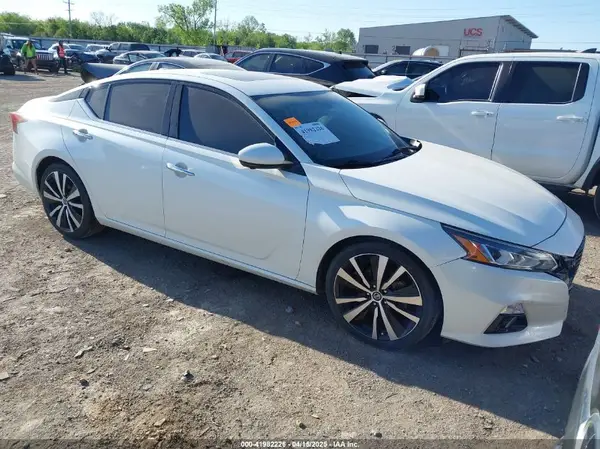1N4BL4FV3LC127019 2020 NISSAN ALTIMA - Image 1