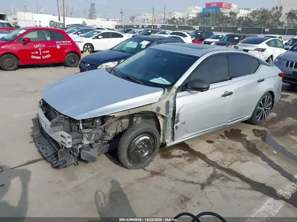 1N4BL4FV6KC102792 2019 NISSAN ALTIMA - Image 2