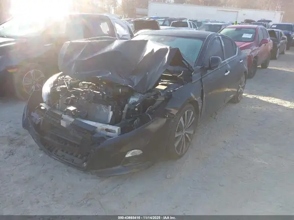 1N4BL4FV6KC105661 2019 NISSAN ALTIMA - Image 2