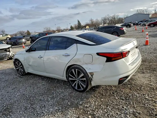 1N4BL4FV6KC259383 2019 NISSAN ALTIMA - Image 2
