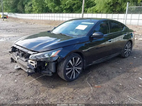 1N4BL4FV7KC104972 2019 NISSAN ALTIMA - Image 2