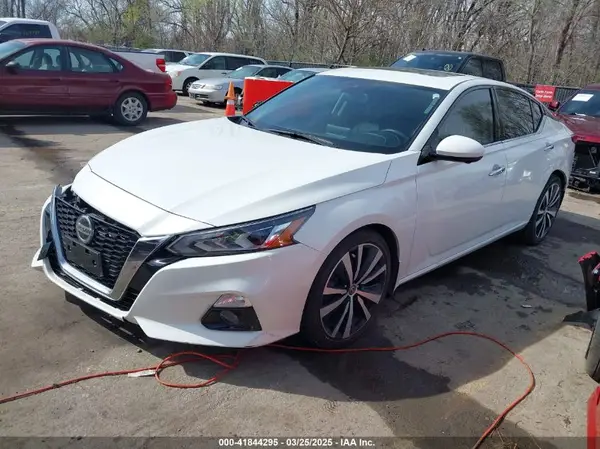 1N4BL4FV8LN302630 2020 NISSAN ALTIMA - Image 2