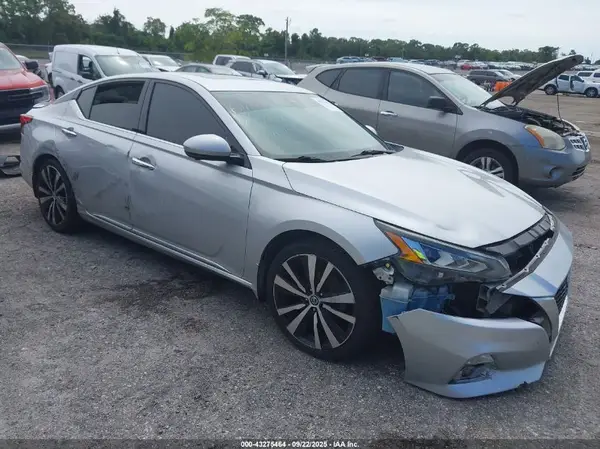 1N4BL4FW0LC123499 2020 NISSAN ALTIMA - Image 1
