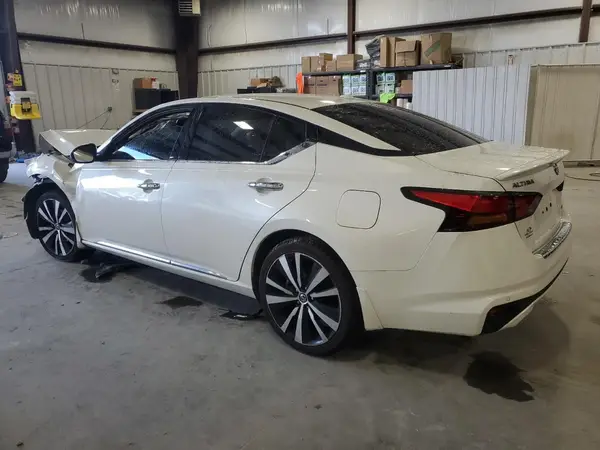 1N4BL4FW1KC135675 2019 NISSAN ALTIMA - Image 2