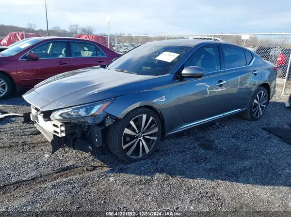 1N4BL4FW1KC174475 2019 NISSAN ALTIMA - Image 2