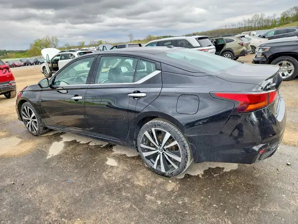 1N4BL4FW1KC206731 2019 NISSAN ALTIMA - Image 2