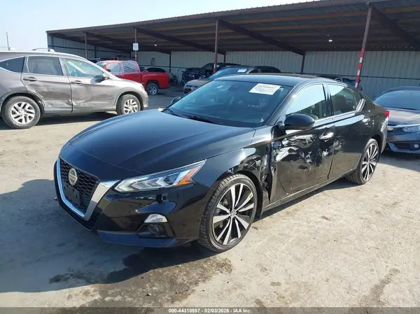 1N4BL4FW1KC249031 2019 NISSAN ALTIMA - Image 2