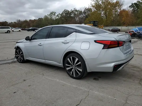 1N4BL4FW1KN304050 2019 NISSAN ALTIMA - Image 2
