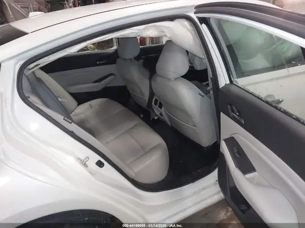 1N4BL4FW3KC128095 2019 NISSAN ALTIMA - Image 8