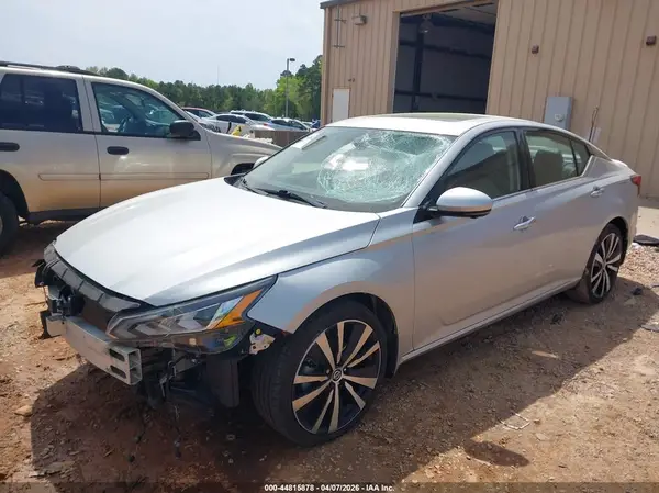 1N4BL4FW3LC121875 2020 NISSAN ALTIMA - Image 2