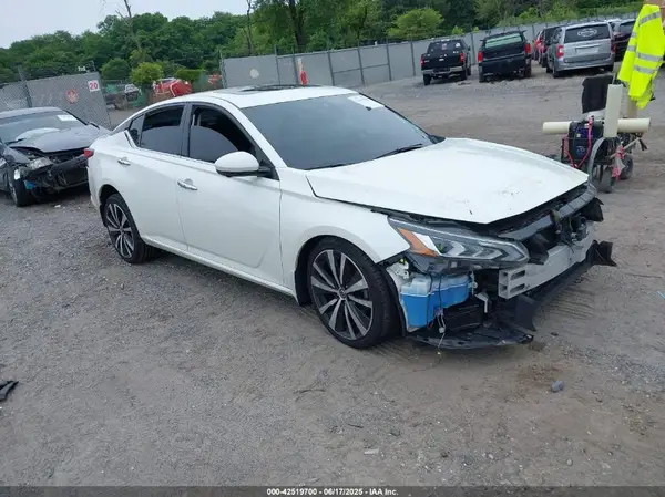1N4BL4FW5LC165859 2020 NISSAN ALTIMA - Image 1