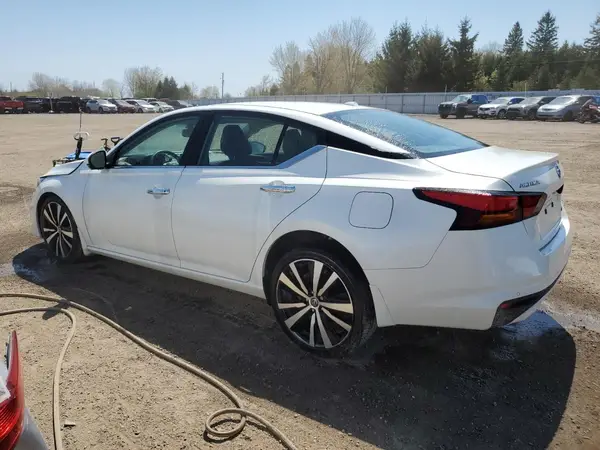 1N4BL4FW6NN393070 2022 NISSAN ALTIMA - Image 2