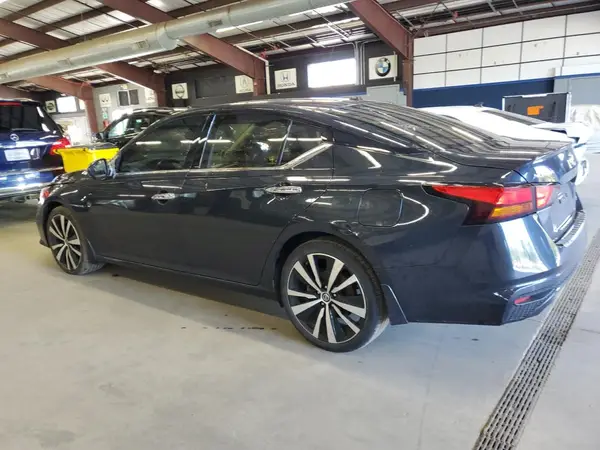 1N4BL4FW7KN308328 2019 NISSAN ALTIMA - Image 2
