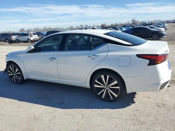 1N4BL4FW7MN351392 2021 NISSAN ALTIMA - Image 2