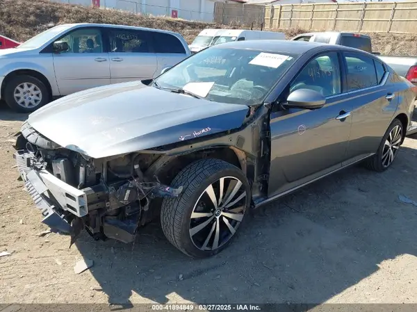 1N4BL4FW9KC139697 2019 NISSAN ALTIMA - Image 2