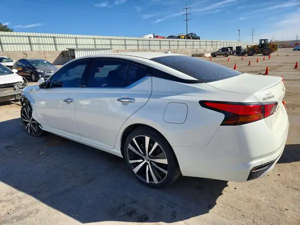 1N4BL4FW9KC186910 2019 NISSAN ALTIMA - Image 2