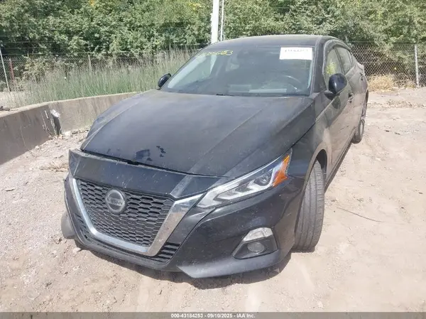 1N4BL4FW9KN312932 2019 NISSAN ALTIMA - Image 2