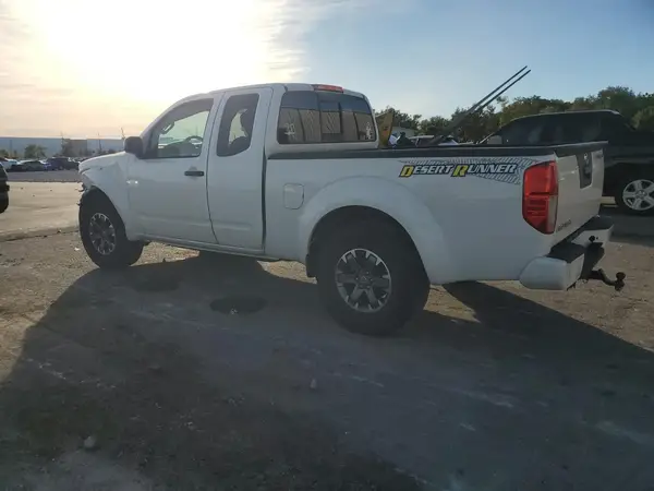 1N6AD0CU0GN790367 2016 NISSAN NAVARA (FRONTIER) - Image 2