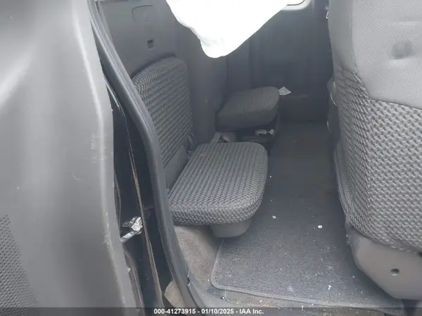 1N6AD0CU0HN726735 2017 NISSAN NAVARA (FRONTIER) - Image 8