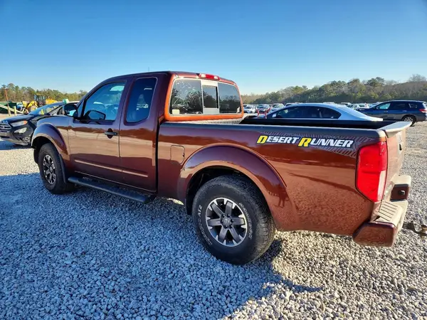 1N6AD0CU0HN757385 2017 NISSAN NAVARA (FRONTIER) - Image 2