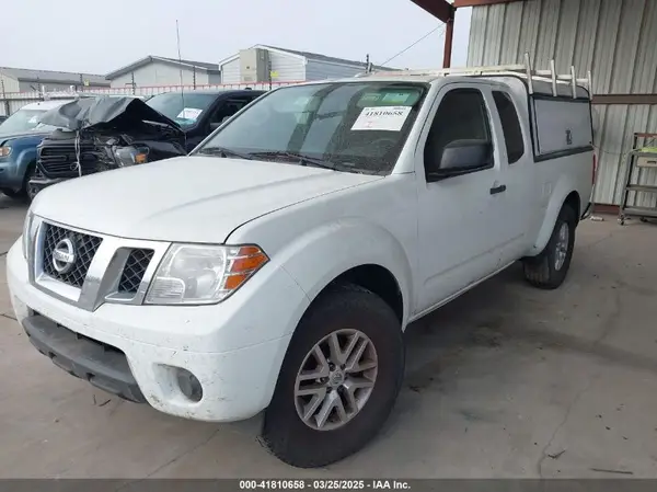 1N6AD0CU1JN759703 2018 NISSAN NAVARA (FRONTIER) - Image 2