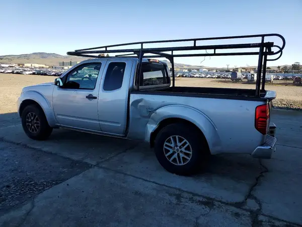 1N6AD0CU2GN719574 2016 NISSAN NAVARA (FRONTIER) - Image 2