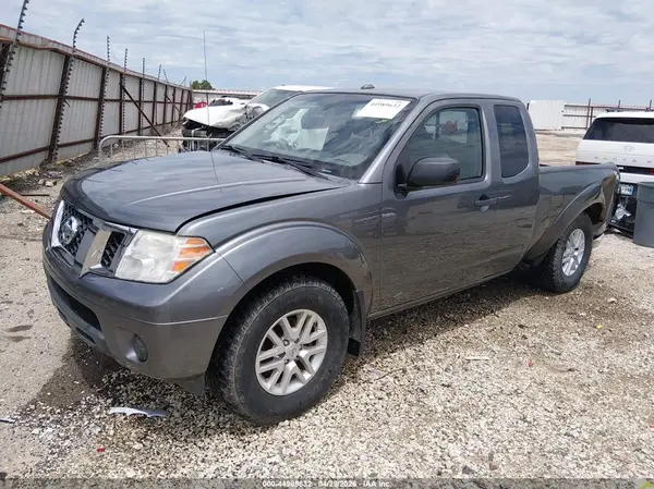 1N6AD0CU4GN798830 2016 NISSAN NAVARA (FRONTIER) - Image 2