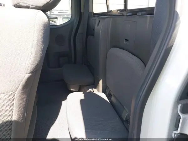 1N6AD0CU6JN719441 2018 NISSAN NAVARA (FRONTIER) - Image 8